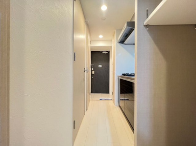 【玄関】 | コンフォリア心斎橋EAST