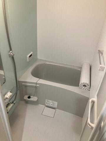 カモナジョイナスの浴室