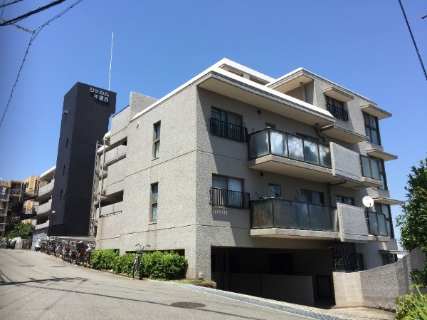 シャルム千里丘