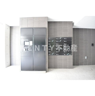 【エントランス】 | 落ち着いたエントランスです