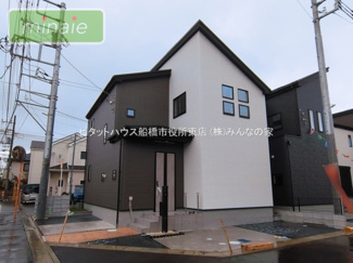 【外観】 | 小学校2分　中学校8分　SIC+WIC　松が丘　14号棟 | 「重厚感ある外観が上品な印象を演出」