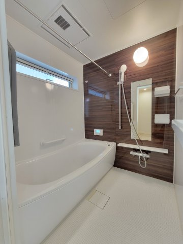 秋月Ⅷ・新築戸建の浴室