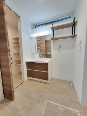 秋月Ⅷ・新築戸建の洗面所