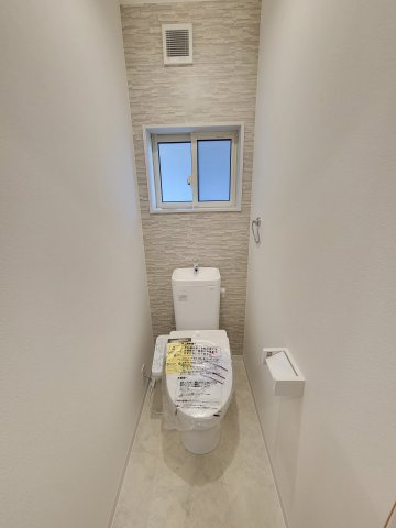 秋月Ⅷ・新築戸建のトイレ