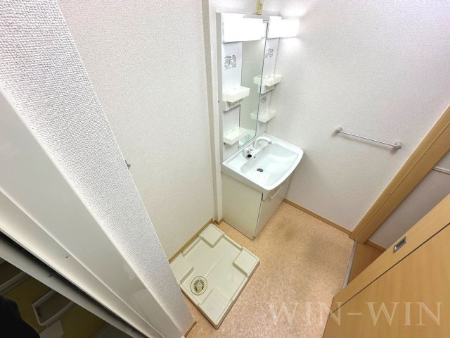 豊橋市小松町のアパートの設備|イメージ（同建物内別部屋の写真です）