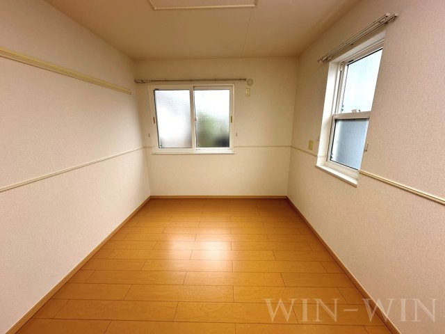 豊橋市小松町のアパートの寝室|イメージ（同建物内別部屋の写真です）