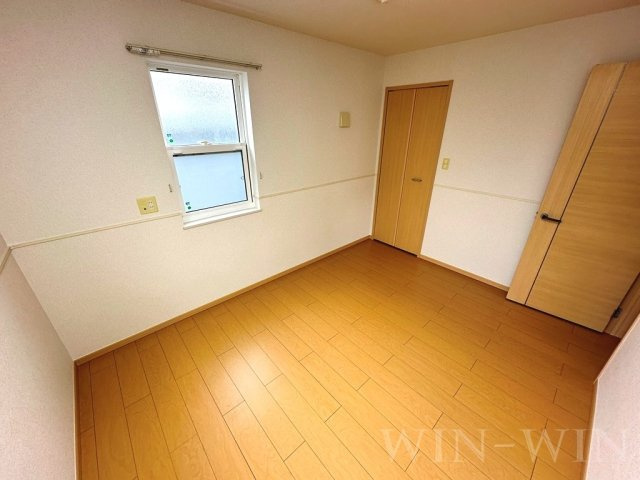 豊橋市小松町のアパートの寝室|イメージ（同建物内別部屋の写真です）