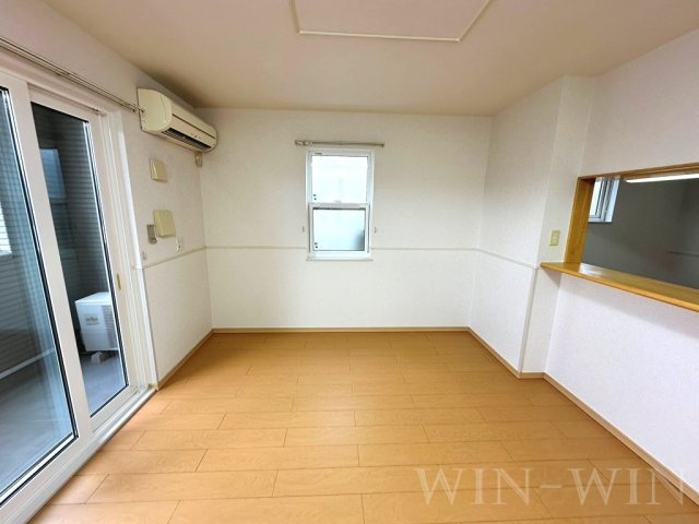 豊橋市小松町のアパートの内装|イメージ（同建物内別部屋の写真です）