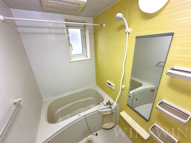 豊橋市小松町のアパートの浴室|イメージ（同建物内別部屋の写真です）