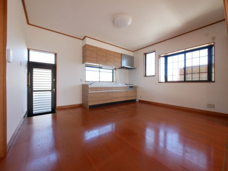 【外観】 | 甲斐市竜王 内外装一新 平成12年築中古戸建 敷地広々88坪