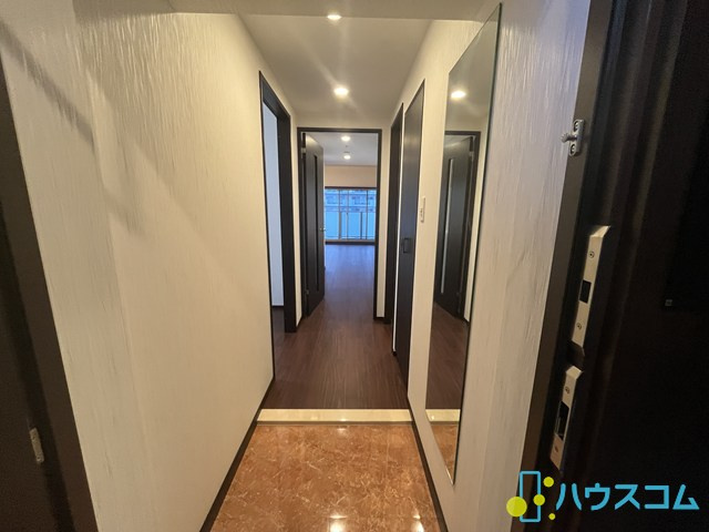 プレジオ梅田の玄関