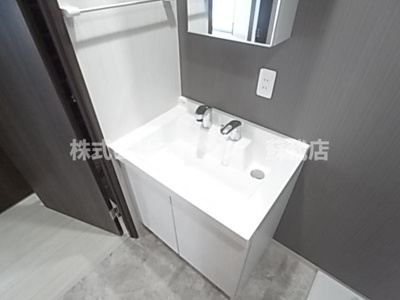 【独立洗面台】 | ピュアコート | 独立洗面台です