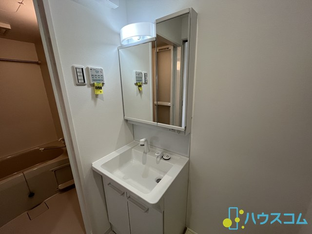 アーバンパーク新大阪の独立洗面台