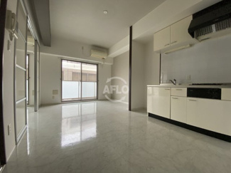 【居間・リビング】 | エルミタージュ難波南Ⅲ | エルミタージュ難波南Ⅲ 　洋室