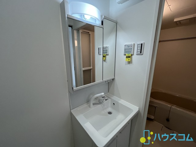 アーバンパーク新大阪の独立洗面台