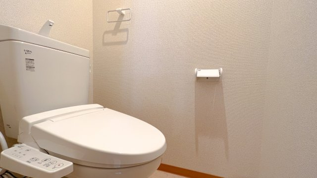 ロンド・ボヌールのトイレ|※反転タイプの間取となります。