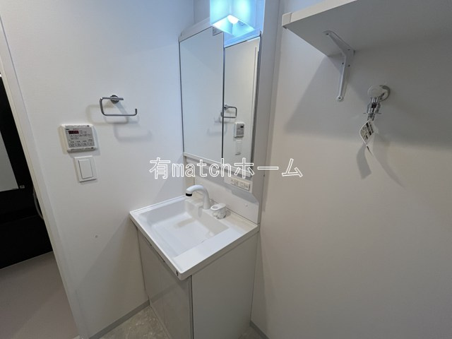 WORVE吹田江坂の独立洗面台