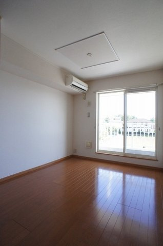 Ｓａｉｎｔ　Ｍｉｃｈｅｌの居間・リビング