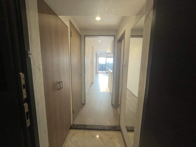 プレジオ永和ASIANの玄関