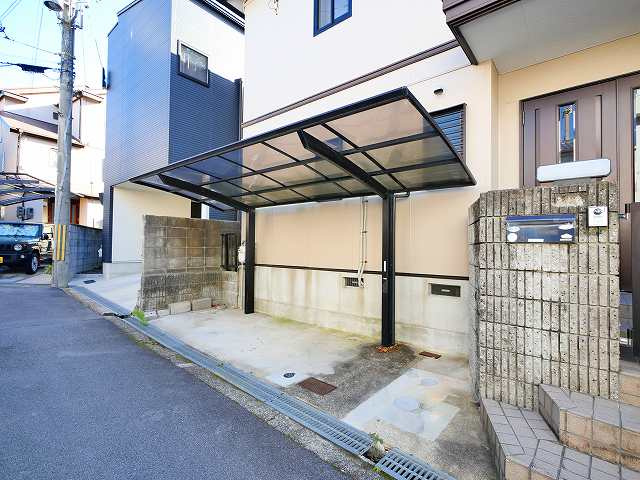 俵口戸建賃貸の駐車場