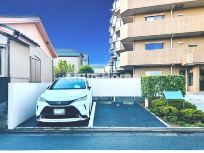 【駐車場】 | コスモ金町ガーデンコート | 【敷地内駐車場】最新の空き状況や費用などの詳細は担当スタッフまでお問い合わせください。