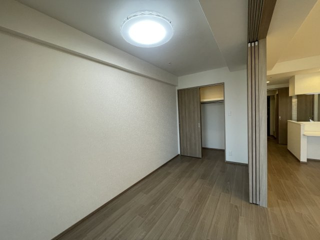 プレジオ永和ASIAN　の洋室