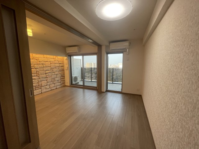 プレジオ永和ASIAN　の居間・リビング