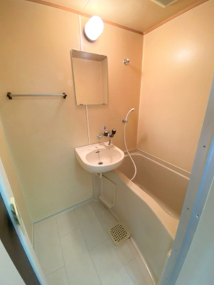 【浴室】 | レオパレス曰佐Ⅱ