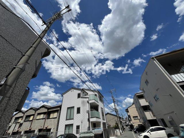 カトレヤマンションの周辺