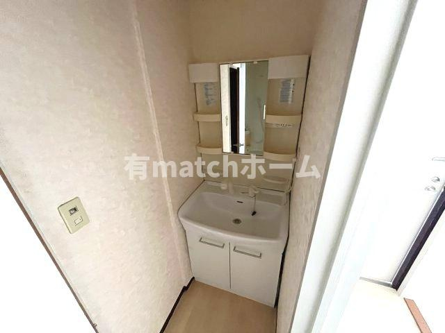 カトレヤマンションの洗面所|(参考)同マンション同間取り他部屋の写真