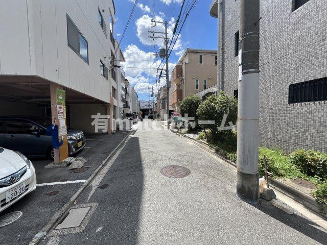 カトレヤマンションの駐車場
