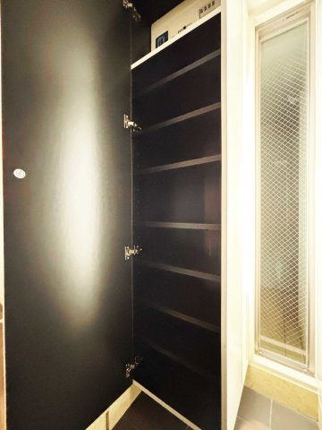 グランツ泉の玄関