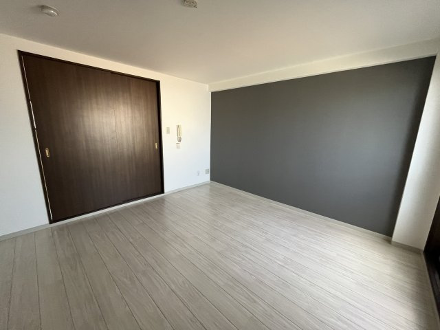 マンションサンベルの洋室