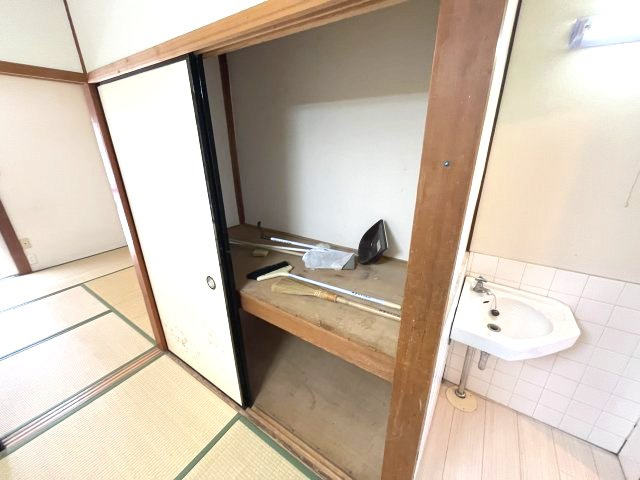 太陽マンション　西棟の収納