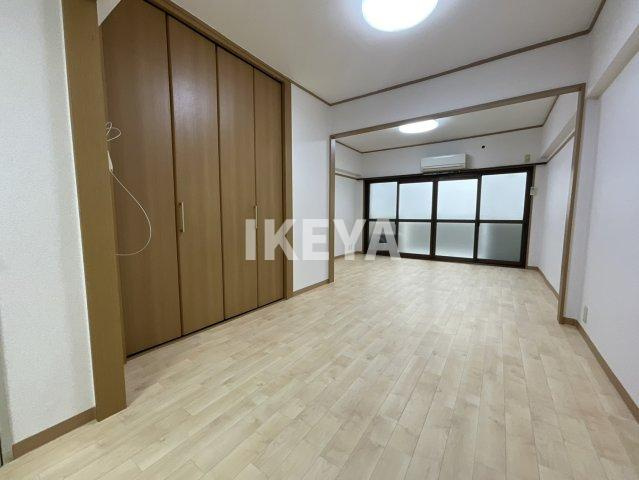 中村ビルマンションの居間・リビング