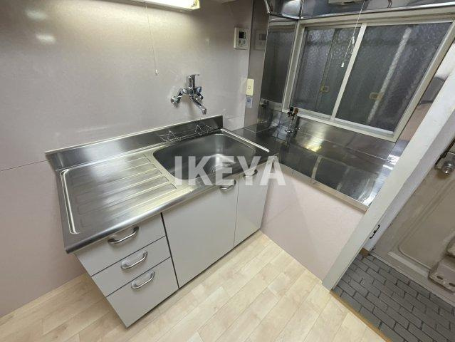 中村ビルマンションのキッチン