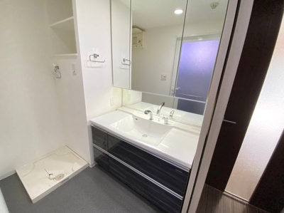 【独立洗面台】 | Stella