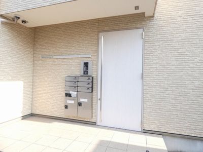 【エントランス】 | REGALEST山王