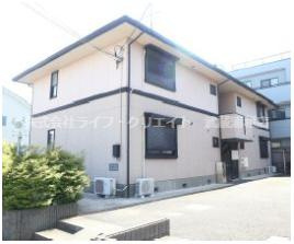 クレセント　Bの外観