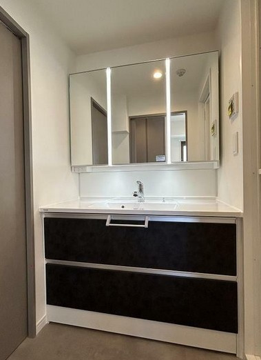 【独立洗面台】