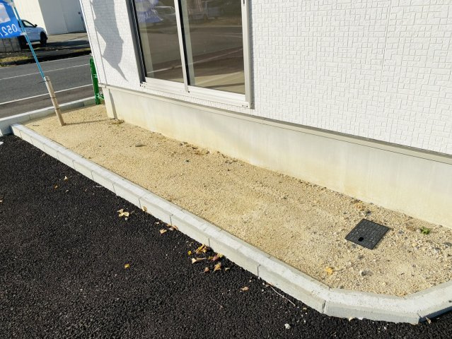 瑞穂市　生津天王東町１丁目（穂積駅） 2階建の庭