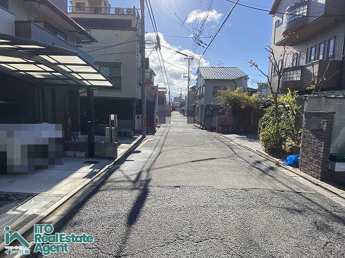 紫野北舟岡町 1号 新築戸建の前面道路含む現地写真