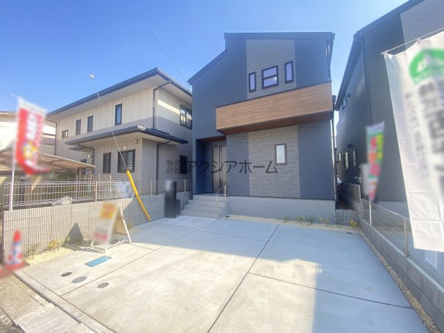 所沢市下安松・全2棟　新築一戸建　2号棟　～LDK18帖～の外観|【全2棟・2号棟】建物完成致しました!!是非この機会にご見学下さいませ♪