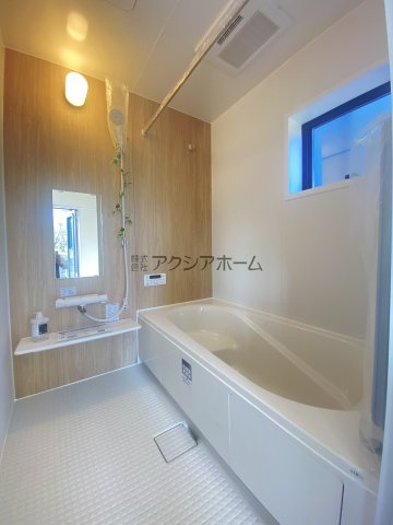 所沢市下安松・全2棟　新築一戸建　2号棟　～LDK18帖～の浴室|1坪サイズ・浴室乾燥機付ユニットバス