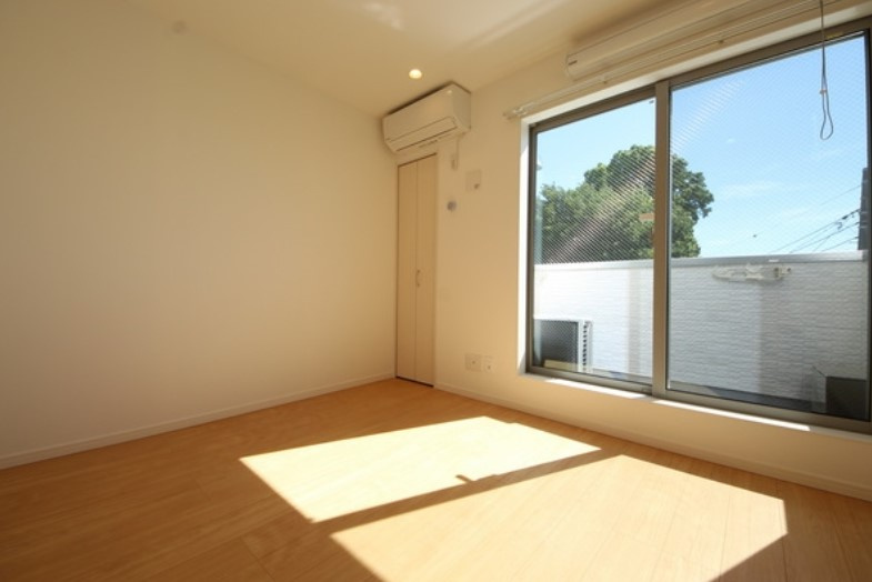 トトロヒルズの居間・リビング|別部屋参考写真となります