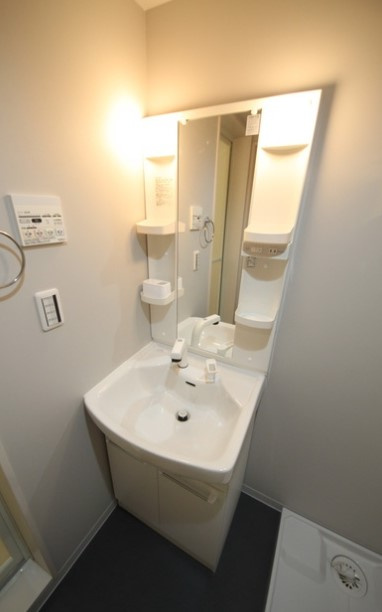 トトロヒルズの洗面所|別部屋参考写真となります