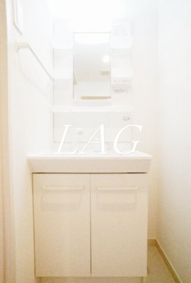 【洗面所】 | リブリ・カーサ・フェリーチェⅢ | 独立洗面台です。