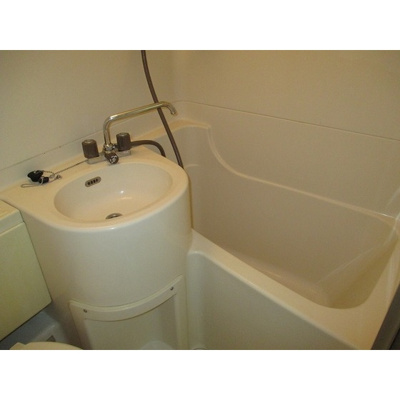 【浴室】 | ファミーユヤマダ