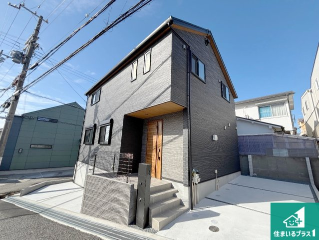 神戸市垂水区塩屋台　新築一戸建ての外観|お客様に長く安心して住んでいだだける事にこだわった家づくり！住んでからのアフターサービスにもしっかりと取り組んでいます！