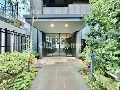 【エントランス】 | ザ・パークハウス浅草橋タワーレジデンス | 【エントランス】マンションのエントランスは、その物件の印象を決める、顔とも言える場所です。毎日通る場所ですからきれいなのが一番です。